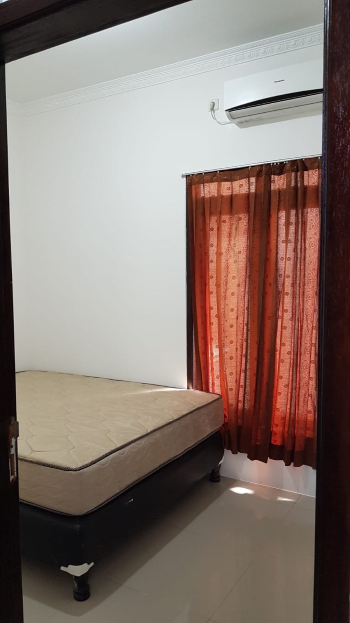 Rumah Disewakan Fully Furnished di Cluster Catalonia